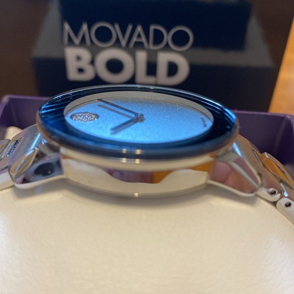 Movado BOLD woman’s watch - Picture 11 of 15